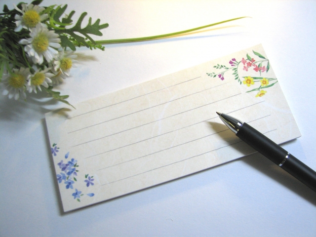 結婚式の花嫁の手紙の書き方！例文に頼らず自分らしく書くコツとは？ 結婚準備BOOK